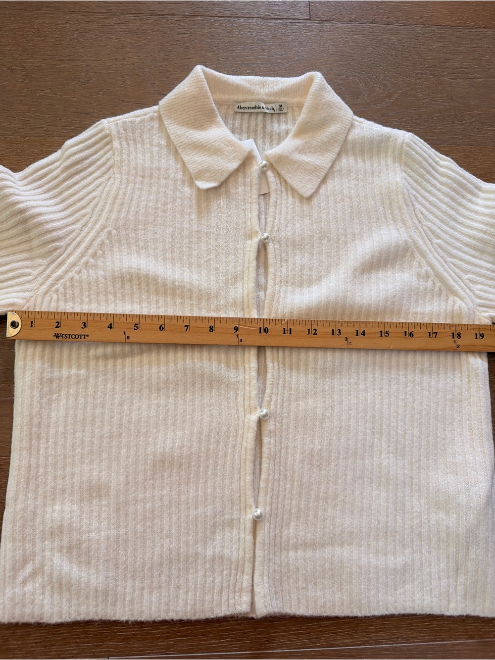 NWT Abercrombie & Fitch Cream Collared Ribbed Pearl Button Cardigan | M - Picture 10 of 10
